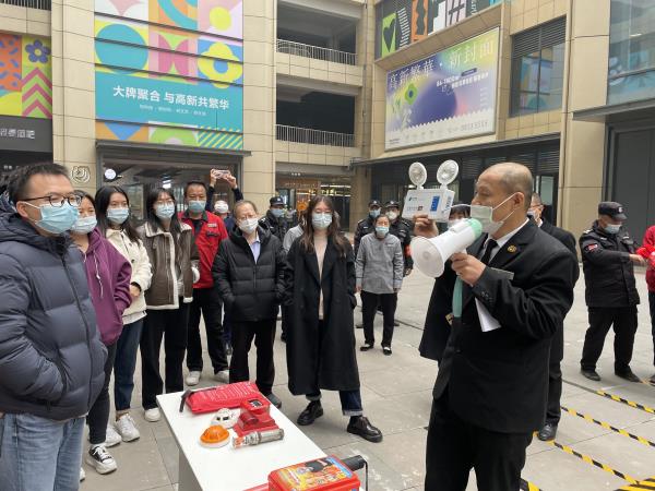 1668758059577376.jpg 【戶外消防演練】增強防火意識,冬季消防演練圓滿成功